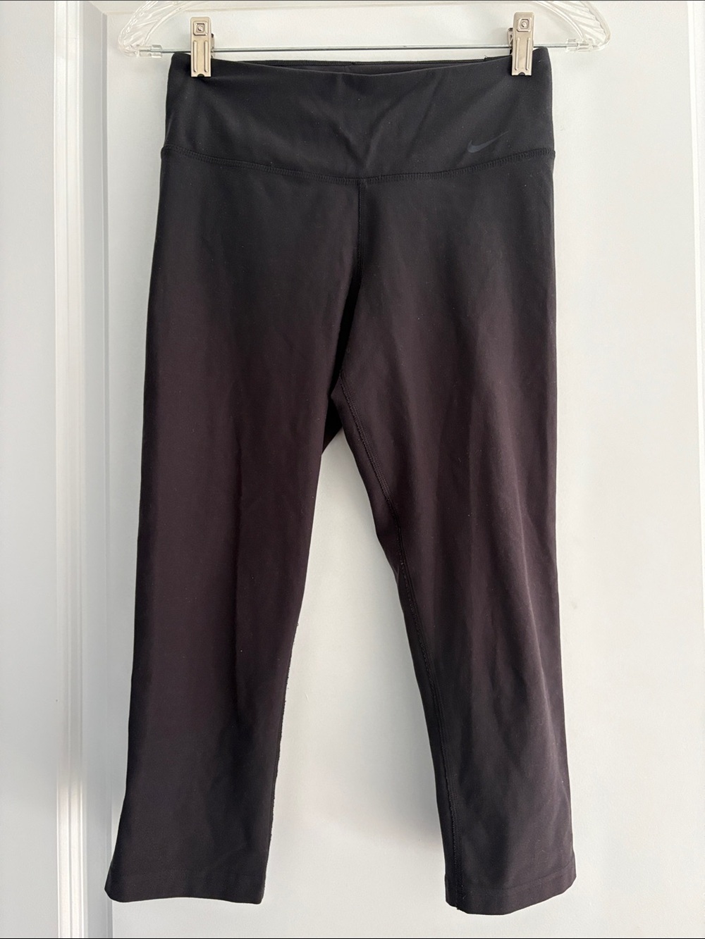 Nike Black Dei-Fit Capri Leggings sz XS